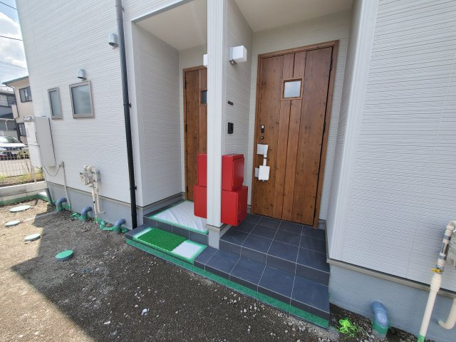 リーブルファイン春日部増富のエントランス