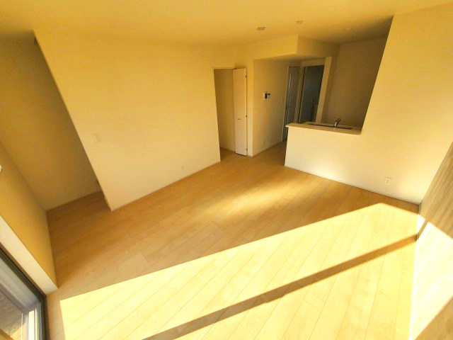リーブルファイン春日部増富の居間・リビング|こちらのリビングで趣味の時間をお楽しみください