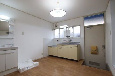 【居間・リビング】 | ブルースカイハイツ