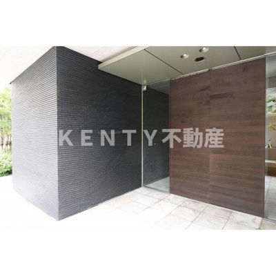 【エントランス】 | コートブランシェＡＰ | エントランスです