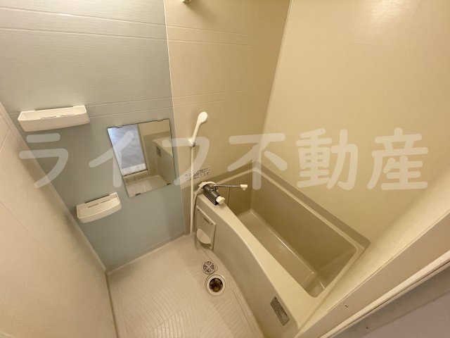 カーサベルデの浴室