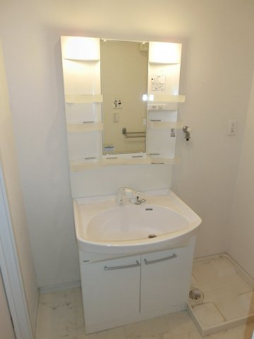 グランデールIIの洗面所