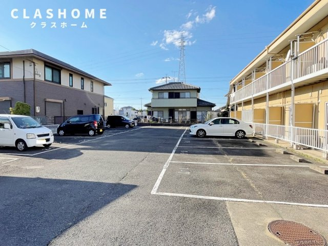 パレス吉浜　　　刈谷市近郊の賃貸はクラスホームの駐車場