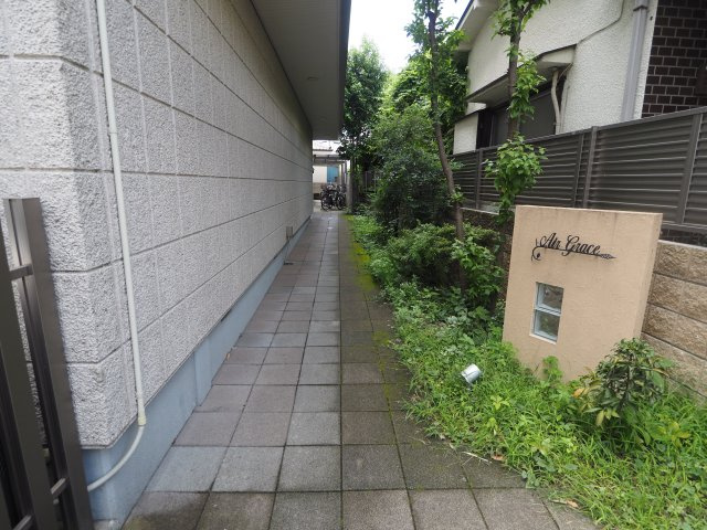 【エントランス】 | エアーグレイス