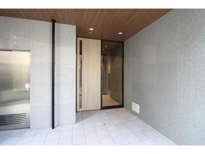 【エントランス】 | アヴェニール中崎