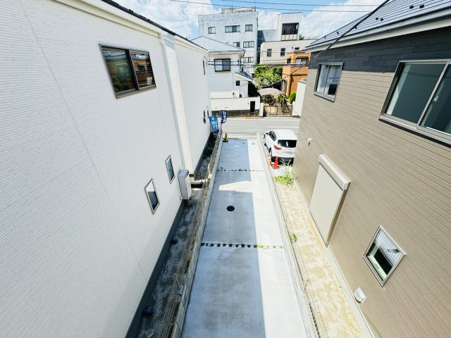 松戸市常盤平６丁目新築戸建【常盤平第一小学校：9分】の展望|バルコニーより道路側眺望