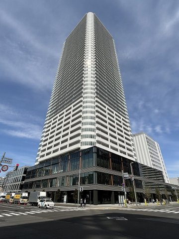 ONE札幌ステーションタワーの外観