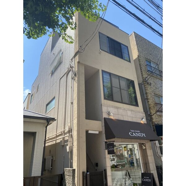 キャッスル六甲道の外観