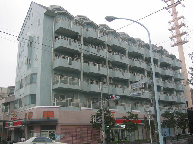 ステーションプラザ代田橋の外観