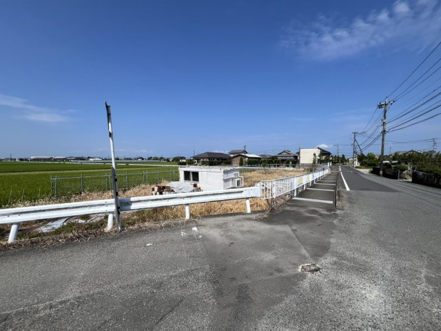 千丁町古閑出事業用地の前面道路含む現地写真