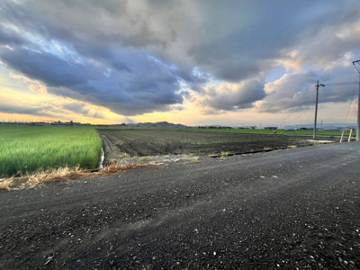 【前面道路含む現地写真】 | 太田市茂木町84　農地