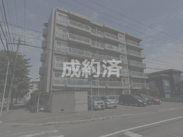 エメラルドグリーン美香保IIの外観