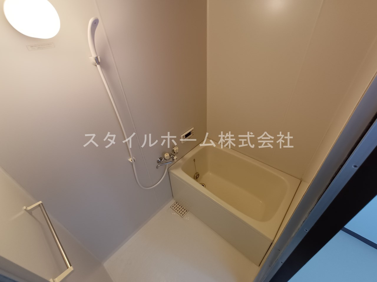 ベネッセレ豊橋西の浴室