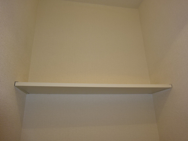 倉敷市福島のアパートのトイレ|トイレ棚