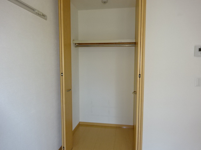 倉敷市福島のアパートの収納|クローゼット