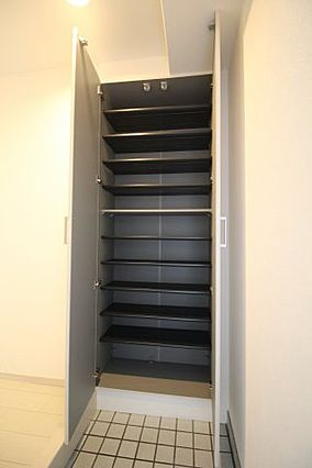 クレスト六甲の収納