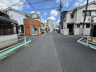 【前面道路含む現地写真】 | 北側：8.0ｍ公道 車の往来は少なめです♪