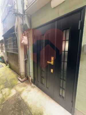 【エントランス】 | 大阪市阿倍野区阿倍野筋5丁目貸家