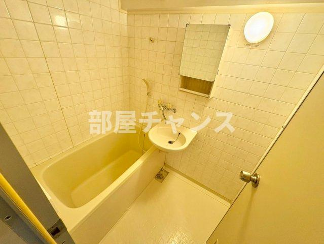 佐藤マンションの洗面所