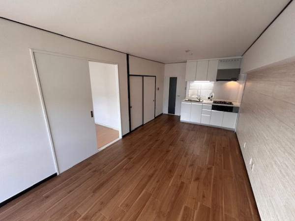 【居間・リビング】 | メゾン枚方リバーサイド