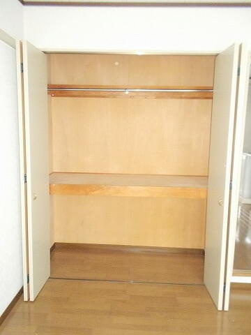 アースウエルの収納