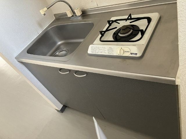 和讃テナントのキッチン