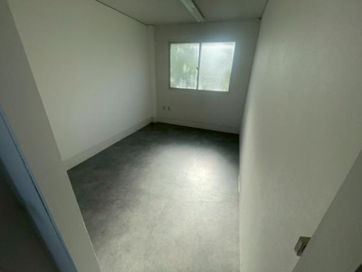 【内装】 | 博労町テナントビル３階