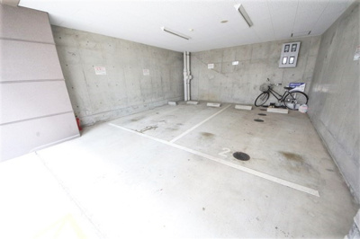 【駐車場】 | エスリード心斎橋西