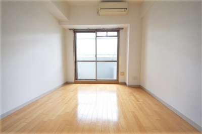 【洋室】 | エスリード心斎橋西