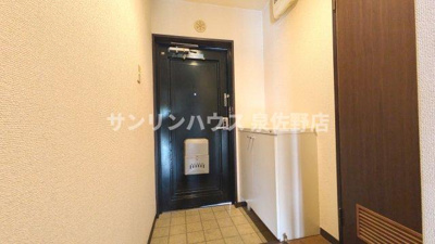 【玄関】 | レイール泉南