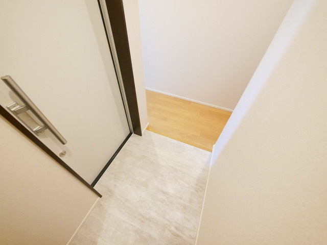 アイメゾン誓願寺の玄関