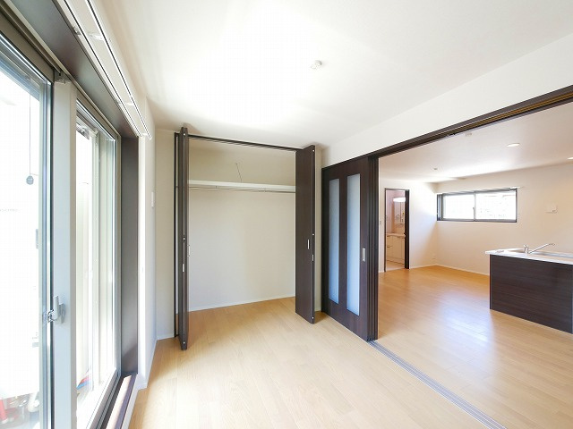 アイメゾン誓願寺の洋室