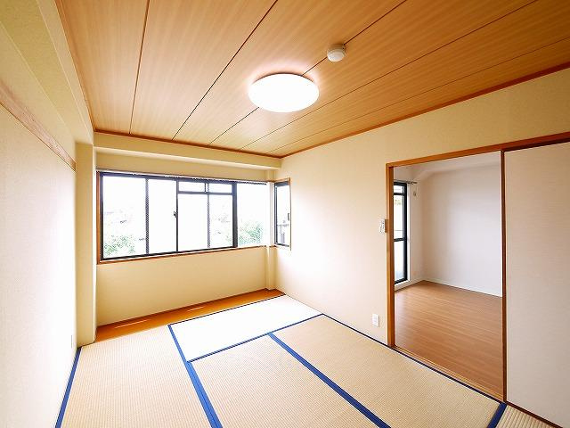 秋篠タウンハイツの内装