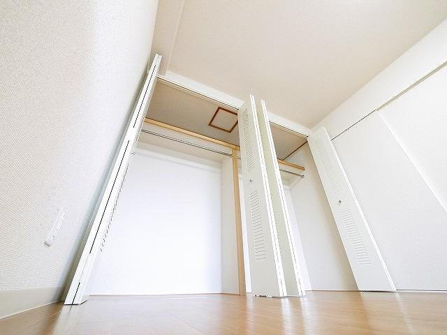 秋篠タウンハイツの収納