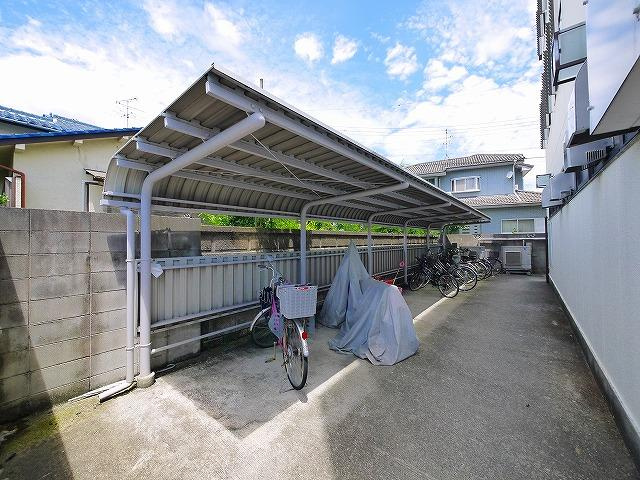 秋篠タウンハイツのその他共用部分|駐輪場です