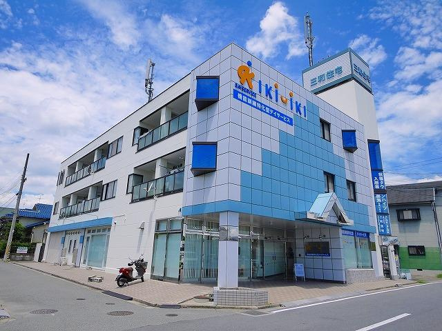 秋篠タウンハイツの外観