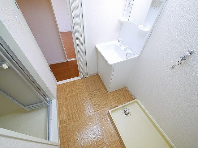 秋篠タウンハイツの洗面所