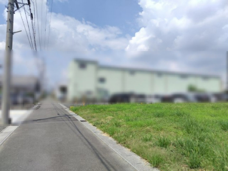 ６３８８３　羽島郡笠松町北及土地の前面道路含む現地写真