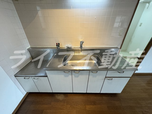 本郷TMマンションのキッチン|お料理しやすいキッチンです