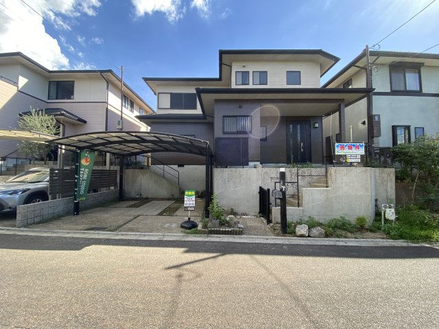 木津川市州見台　中古戸建の外観|外観もきれいです