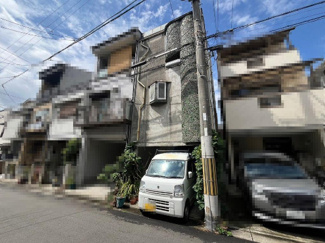 【外観】 | 浴室に窓が付いているので、換気ができて湿気やカビ防止になりますよ♪
