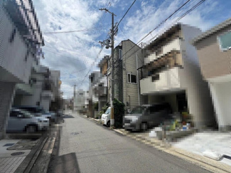 【外観】 | 前面道路約４．９ｍ！広々開放感のある住まいです！