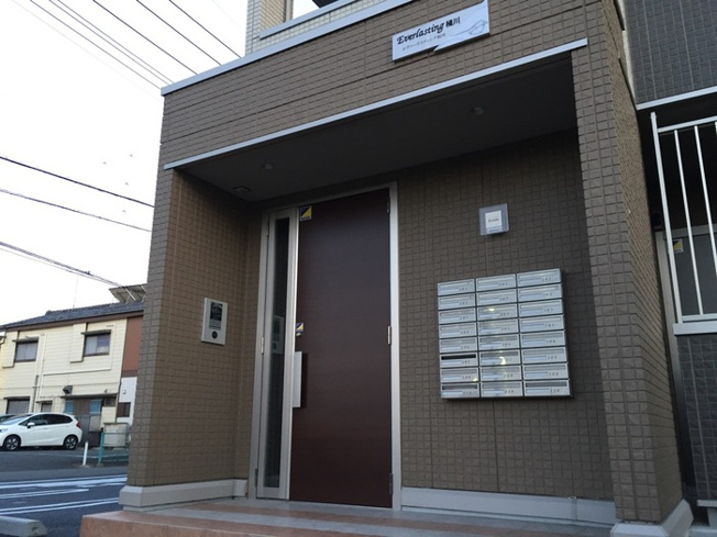 【エントランス】 | エヴァーラスティング桶川