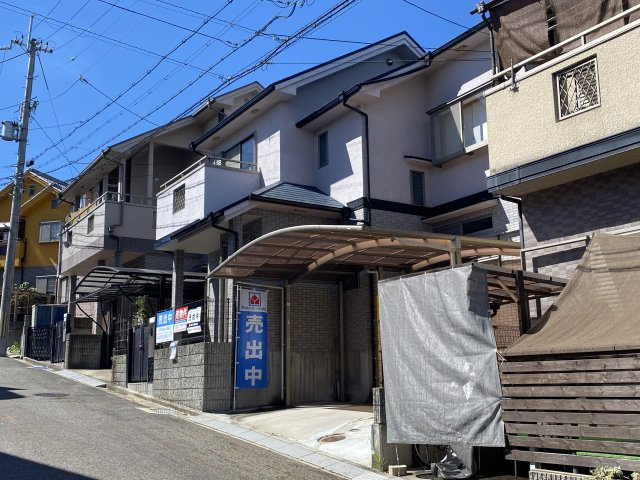 京田辺市薪畠　リノベーション住宅の外観|外観も気になるポイント
