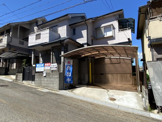 京田辺市薪畠　リノベーション住宅の外観|建物外観を気になさる方へ、見た目の良い物件です
