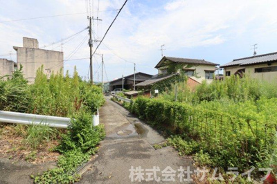 【周辺】 | 中　売地