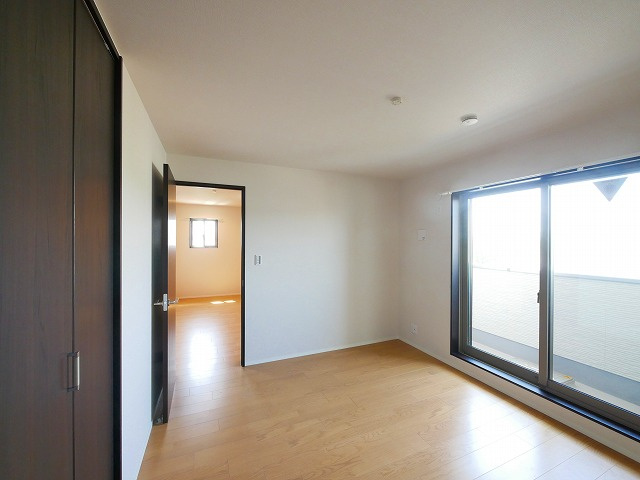 アイメゾン誓願寺の洋室|洋室です