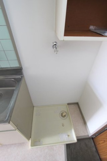 【設備】 | エアリーヒルズ | 洗濯機置場