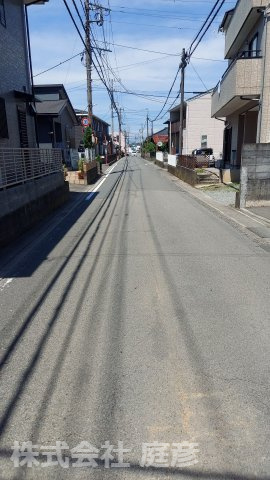 【前面道路含む現地写真】の画像