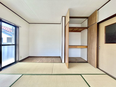 【居間・リビング】 | イーストハイツ | ★明るい和室★開放感のある8.0帖！！